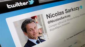 Le compte officiel de Nicolas Sarkozy sur Twitter où il a confirmé sa venue au journal de 20h00 de TF1 mercredi soir. Le chef de l'Etat devrait y annoncer sa candidature à la présidentielle. /Photo prise le 15 février 2012/REUTERS/Mal Langsdon