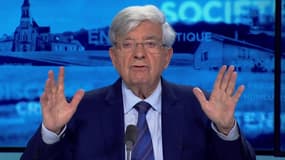 Chevènement et la "discrétion" des musulmans: "Un conseil que je leur ai donné dans leur intérêt"