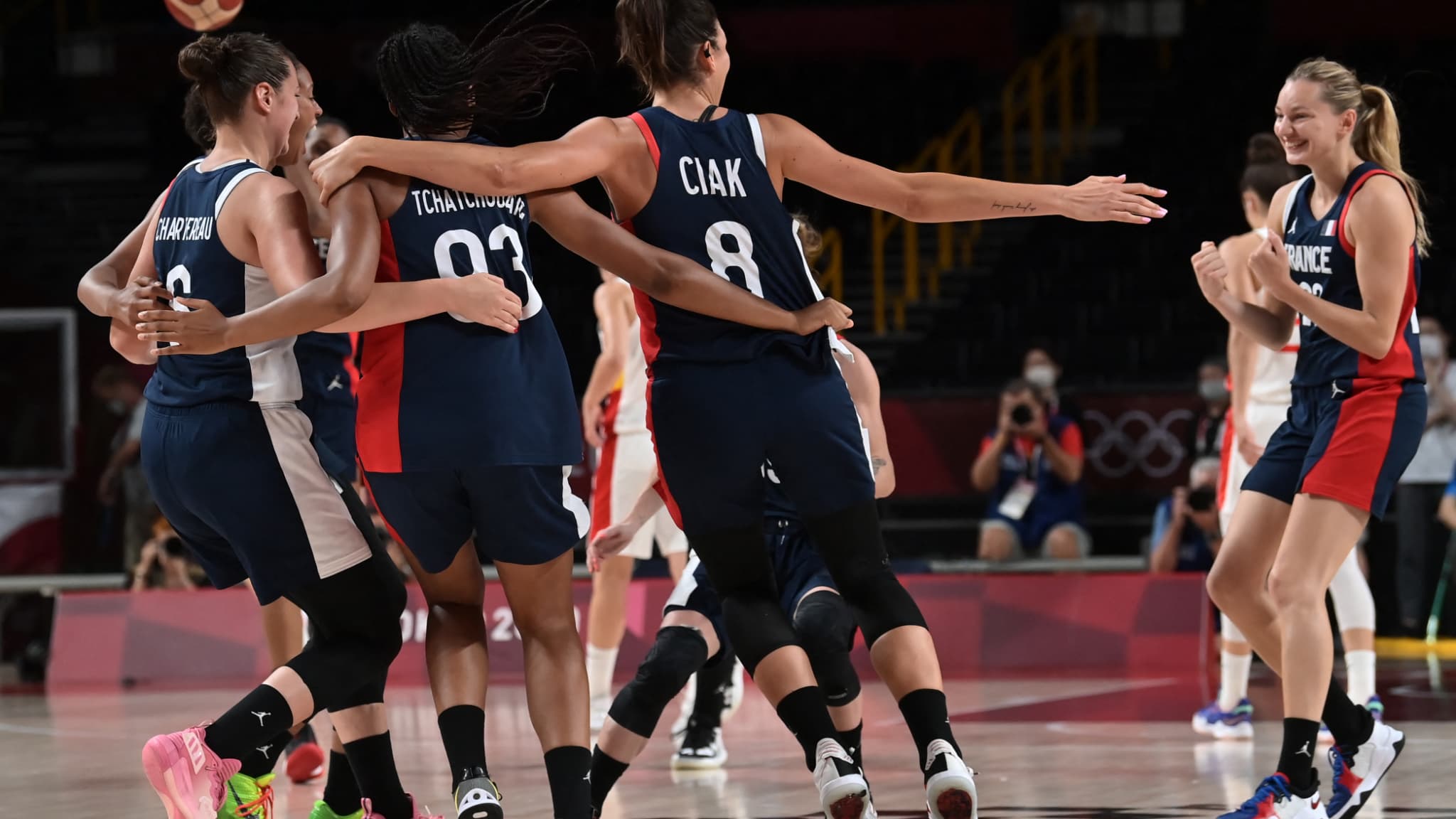 JO (basket) les Bleues également en demies après leur victoire