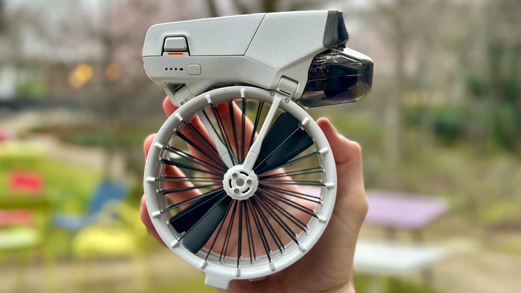 Le DJI Flip une fois plié