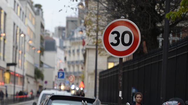 Dans toute l'agglomération grenobloise, la règle sera maintenant la limitation à 30km/h. (Photo d'illustration)