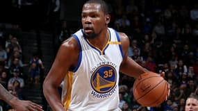 Avec 26 points inscrits, Kevin Durant a permis aux Golden State Warriors de revenir dans le match face aux Brooklyn Nets ce jeudi (117-101).