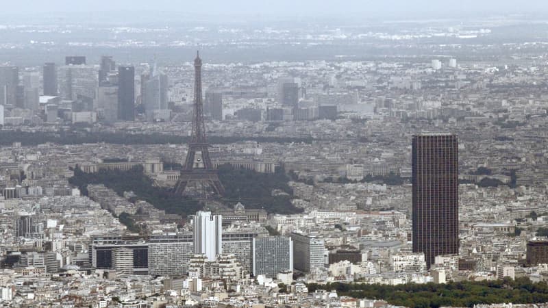 De nouveaux survols de drones ont été observés à Paris dans la nuit de mardi à mercredi.