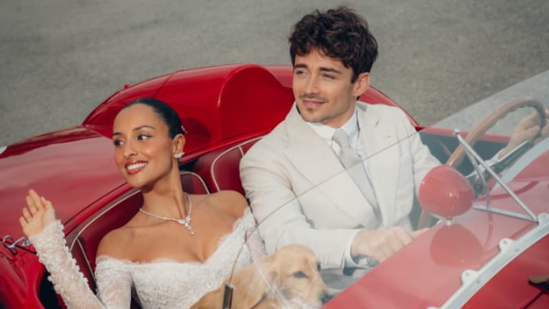 Tenues épurées, Ferrari rouge vintage... le mariage glamour de Charles Leclerc avant le début de la saison de Formule 1
