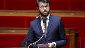 Le député du Calvados, Arthur Delaporte, est victime de cyberharcèlement pour s'être opposé à la cagnotte en soutien à la famille du policier.