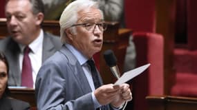 François Rebsamen, le ministre du Travail, se fixe comme objectif de maintenir le taux de chômage en-dessous des 10%.