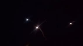 Image tirée d'une vidéo iranienne datant du 8 janvier 2020, montrant des missiles tirés depuis l'Iran contre la base militaire américaine de Ein-al Asad, en Irak