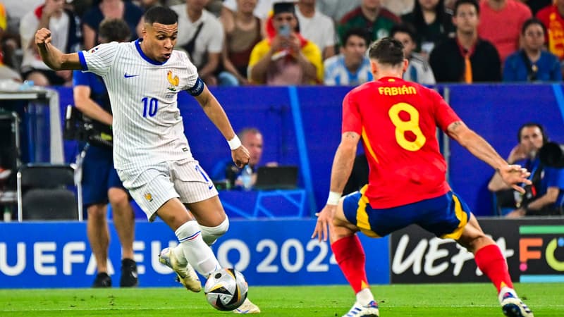 K. Mbappé vs F. Ruiz