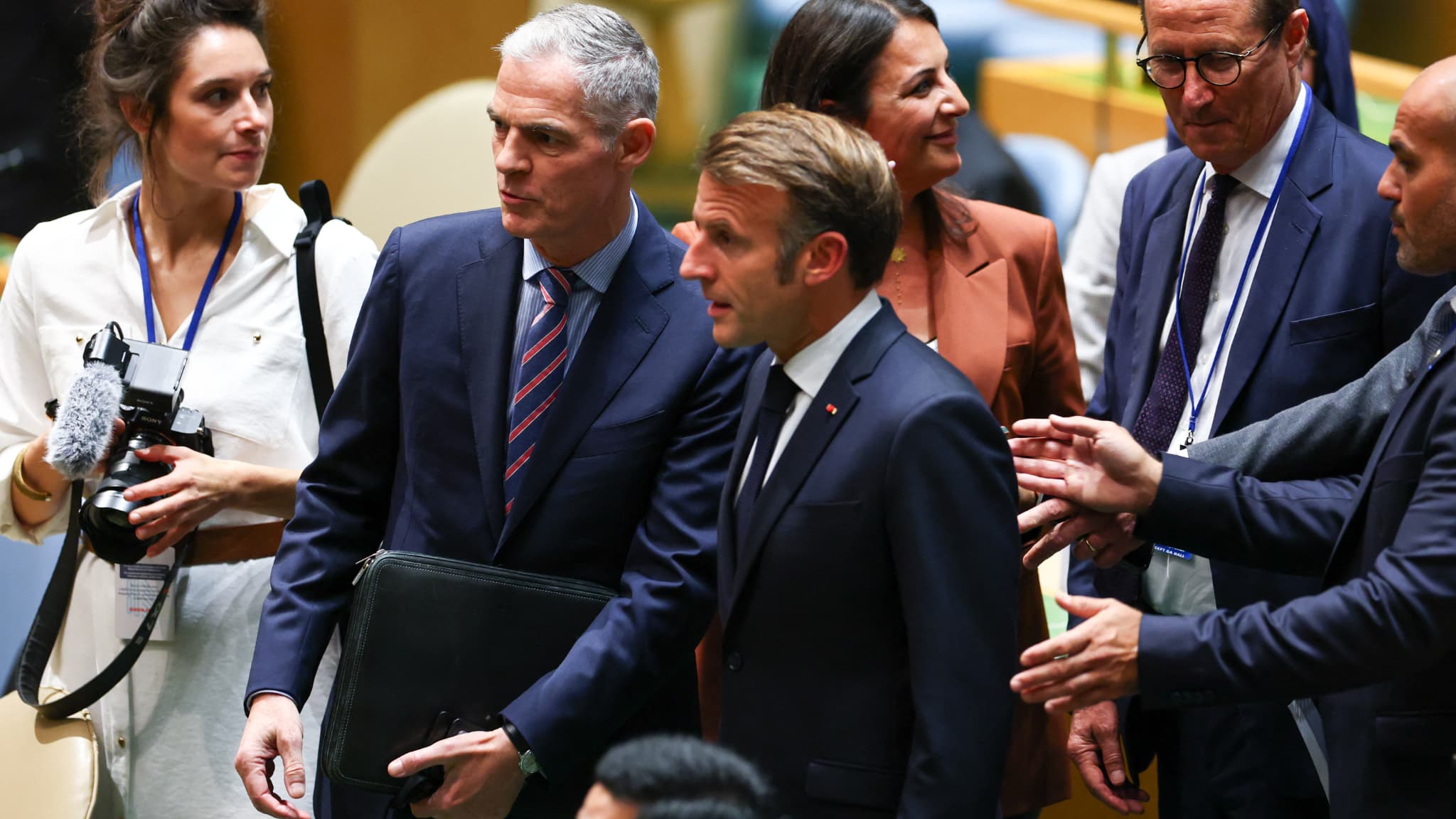 "1-0 POUR NOUS? NON!": QUAND MACRON DÉCOUVRE QUE L'OM A OUVERT LE SCORE CONTRE LE PSG AVANT DE RECONNAÎTRE L'ÉTAT DE PALESTINE À L'ONU