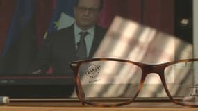 Déçu par les nouvelles lunettes danoises de François Hollande, un fabriquant de Loire-Atlantique lui a envoyé une nouvelle paire 100% française.