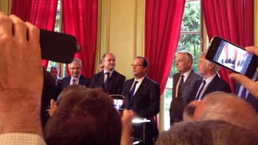 François Hollande face aux parlementaires, à la maison de l’Amérique Latine, à Paris