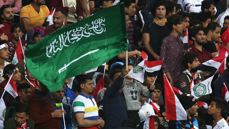 Des supporters saoudiens