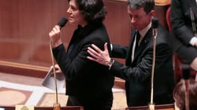 Myriam El-Khomri et Manuel Valls veulent assouplir les règles du temps de travail. 