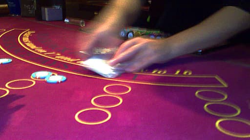 L'interdiction vaut pour les salles de jeux, les casinos, les cercles de jeux et les sites de jeux en ligne (photo d'illustration).