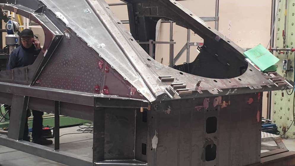 Le nez su TGV M prend forme dans l'usine de Belfort d'Alstom