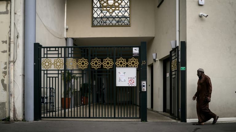 Sous curatelle, né en 1998... Le profil du suspect interpellé après avoir brûlé un coran dans une mosquée de villeurbanne