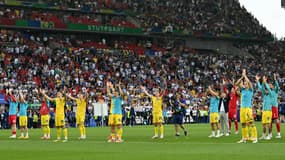 Les joueurs ukrainiens après leur élimination suite au nul contre la Belgique, le 26 juin 2024.