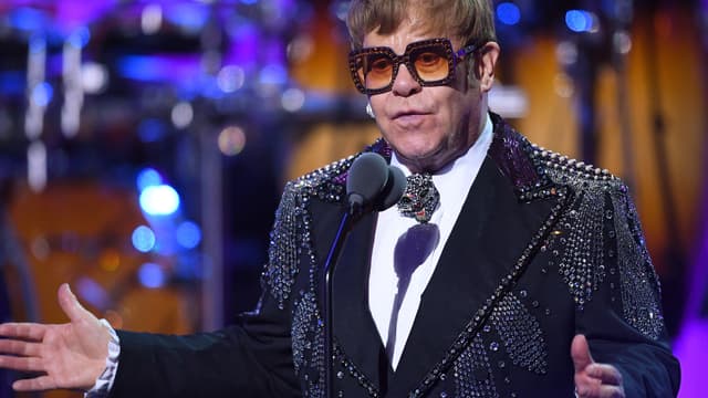 Elton John sur scène durant "Elton John: I'm Still Standing - A GRAMMY Salute" 