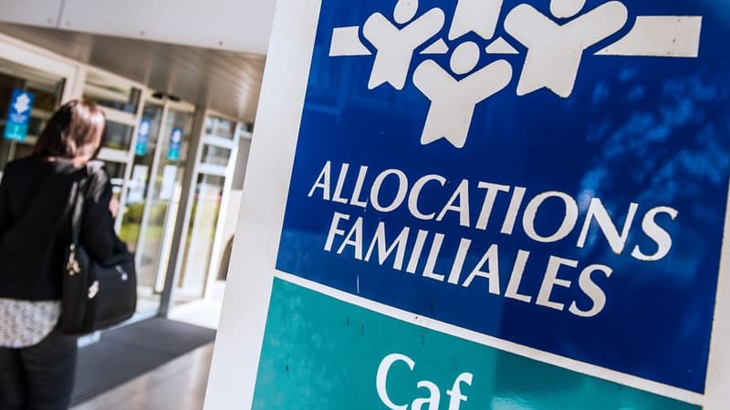 La réforme des APL, votée dans la loi de finances pour 2019, était prévue pour août 2019 mais avait été reportée de six mois.