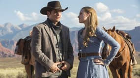 James Marsden et Evan Rachel Wood dans Westworld