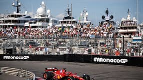 Le pilote monégasque de Ferrari, Charles Leclerc, participe au Grand Prix de Formule 1 de Monaco le 26 mai 2024 sur le Circuit de Monaco.