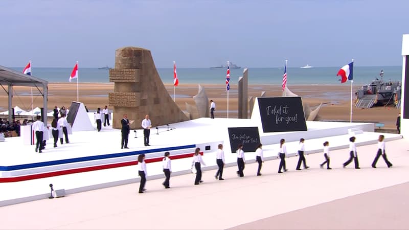 Regarder la vidéo 80 ans du Débarquement: Lambert Wilson et Charlotte Rampling ont lu des lettres de soldats