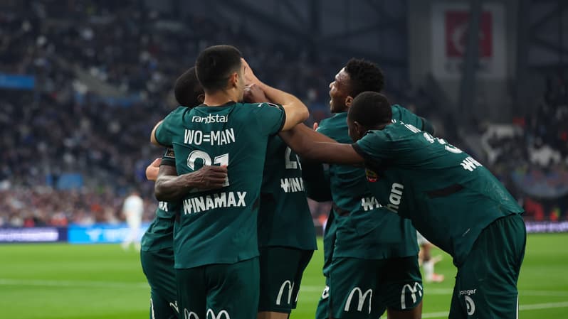La joie des Lensois lors de la victoire face à l'OM, le 8 mars 2025.