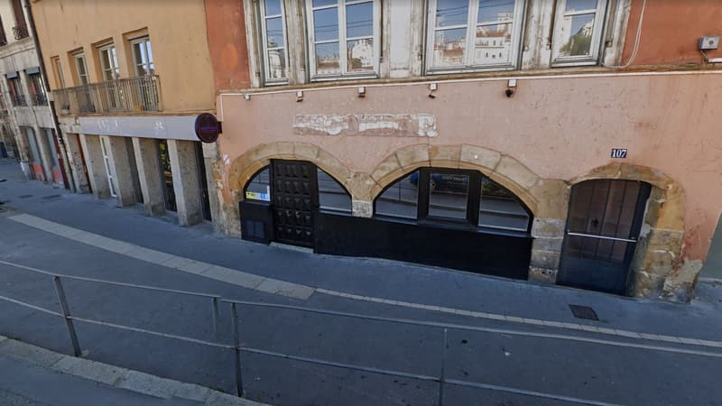 Le bar festif "Le Shootbar", situé dans le 5e arrondissement de Lyon, est fermé administrativement pour une durée d’un mois depuis le 14 mars
