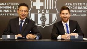 Josep Maria Bartomeu et Lionel Messi, à Barcelone le 25 novembre 2017