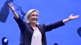Marine Le Pen assure préparer quotidiennement sa campagne.