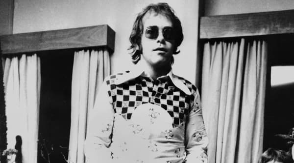 Le chanteur Elton John en 1971
