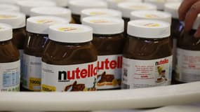 L'usine normande fabrique 600.000 pots de Nutella par jour. 