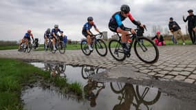 Les cyclistes prendront le départ de Paris-Roubaix le 12 avril prochain.