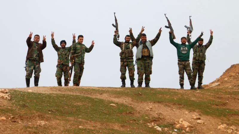 Des soldats du gouvernement syrien dans la région d'Alep le 11 février 2016