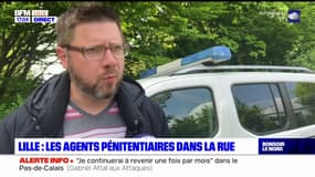 Lille: les agents pénitentiaires dans la rue