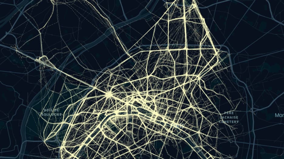 La carte des déplacements des usagers de vélos en libre-service Lime à Paris, se portant majoritairement sur les sites des JO. La carte des déplacements des usagers de vélos en libre-service Lime à Paris, se portant majoritairement sur les sites des JO.