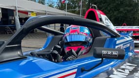 Lisa Billard, 15 ans, est un espoir français du sport automobile qui évolue en Formule 4.
