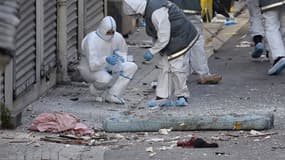 Ce jeudi, une femme kamikaze s'est fait exploser avec un gilet piégé à Saint-Denis