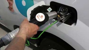 Daimler et Volvo s'allient pour fabriquer des piles à hydrogène pour les poids lourds.