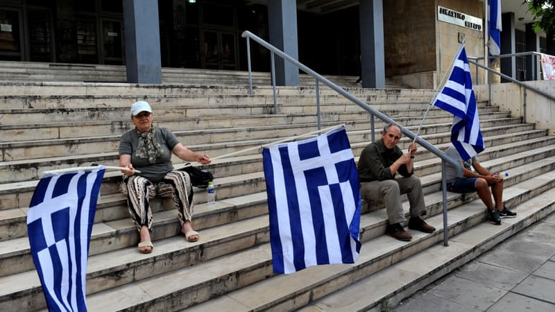 Les Français pensent encore en majorité que la Grèce doit rester dans l'euro