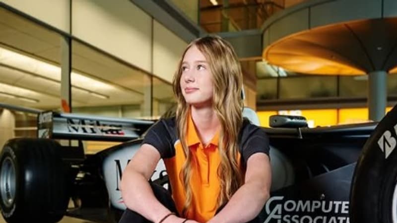 Ella Haekkinen file de Mika integre le programme pour les jeunes pilotes de McLaren F1 le 17 novembre 2025 2183189