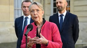 Élisabeth Borne, Olivier Dussopt et Stanislas Guérini le 5 avril 2023 à Matignon 