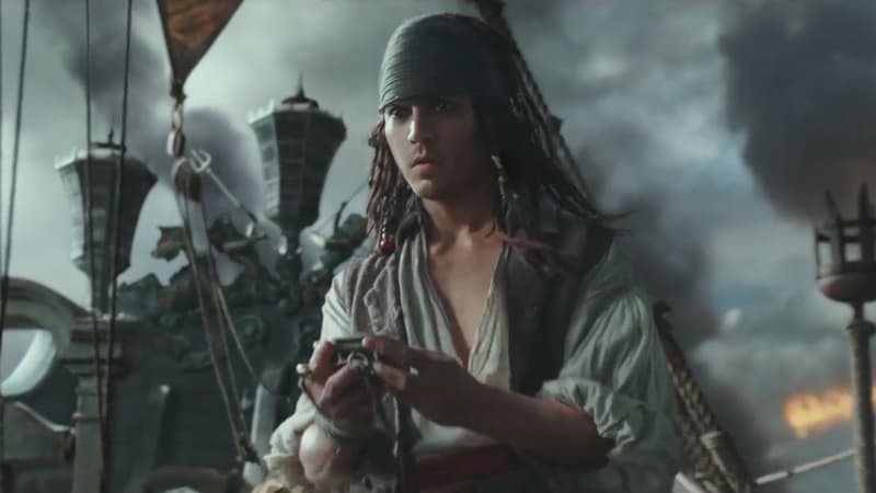 Un Jack Sparrow bien jeune dans la nouvelle bande-annonce de Pirates des Caraïbes 5