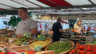 Un étal au marché d'Auteuil, dans le 16e arrondissement de Paris, le mercredi 10 juillet 2024.