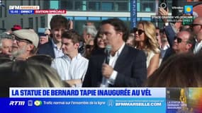 Marseille: Laurent Tapie délivre un discours avant de révéler la statue de Bernard Tapie
