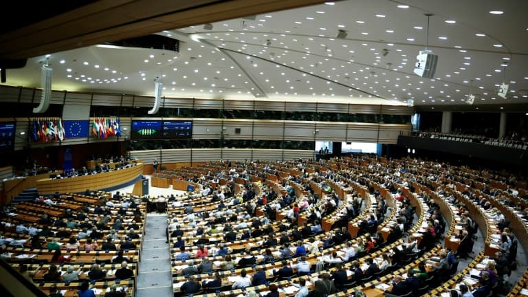 "30% DE DÉCHETS ALIMENTAIRES EN MOINS": L'UE ADOPTE UNE NOUVELLE LOI CONTRE LE GASPILLAGE (ET VISE AUSSI LA FAST-FASHION)