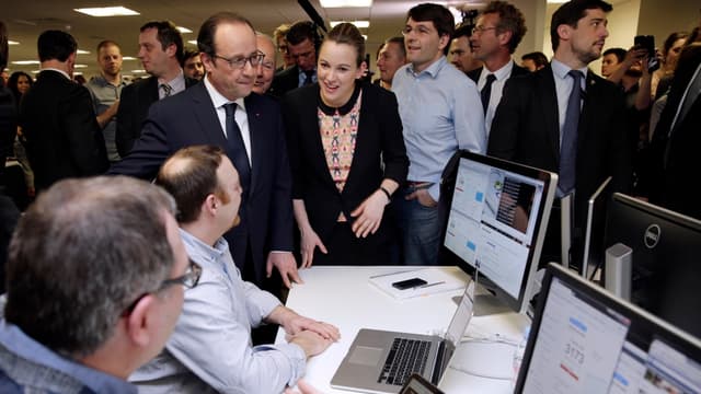 François Hollande, Marc Ladreit de Lacharrière, Axelle Lemaire et Guillaume Multrier chez Webedia