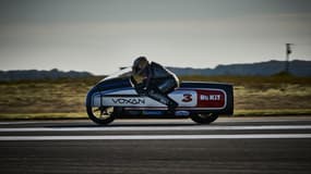 Ces exploits se sont déroulés sur la piste de l’aéroport de Châteauroux longue de 3,5 km.