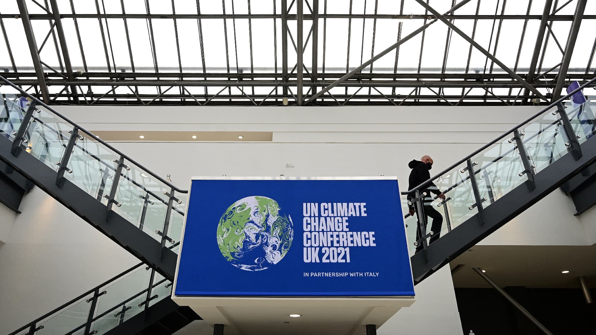 COP26 makes commitments to fossil fuels