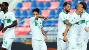 Maxime Lopez au milieu de ses nouveaux partenaires après ses débuts avec Sassuolo